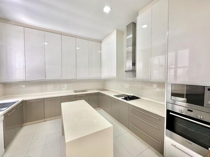 THE WHARF RESIDENCE 15