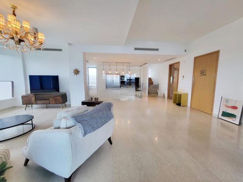AMBER RESIDENCES 8