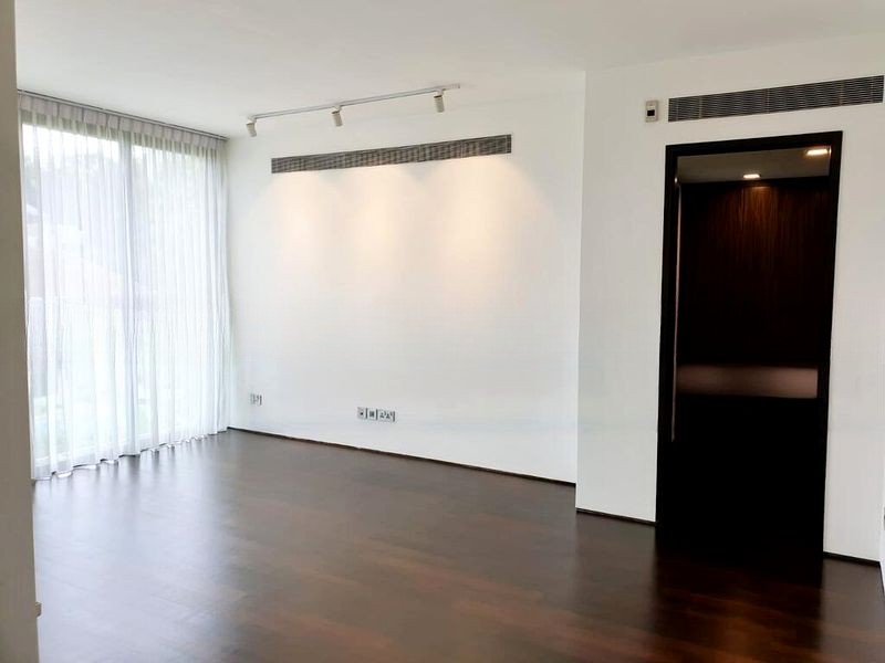 OEI TIONG HAM PARK RESIDENCES 6