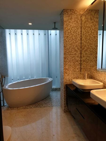 OEI TIONG HAM PARK RESIDENCES 7