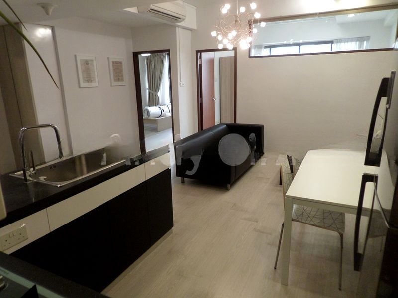 INTERNATIONAL PLAZA 4