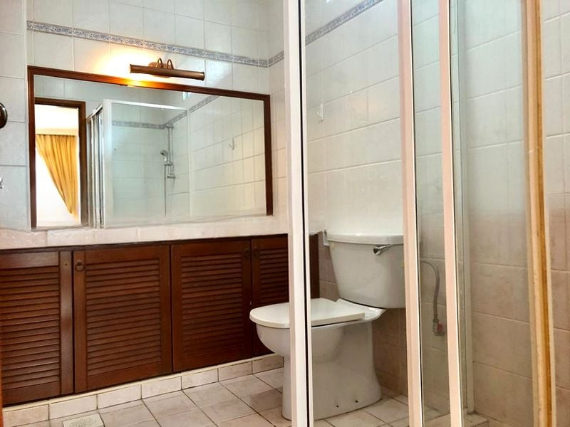 CLEMENTIWOODS CONDOMINIUM 8