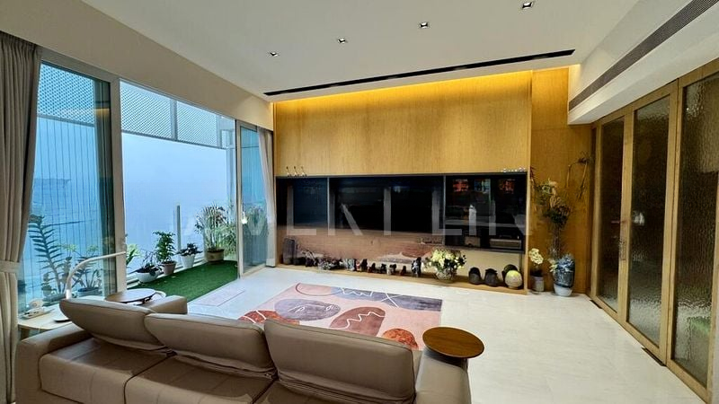 ST THOMAS SUITES 4