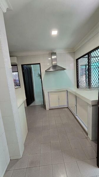 SUMMERLEA GREEN 5