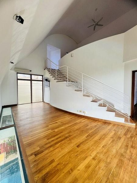 BOURNEMOUTH EIGHT 10