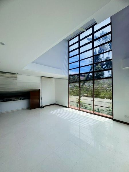 BOURNEMOUTH EIGHT 14