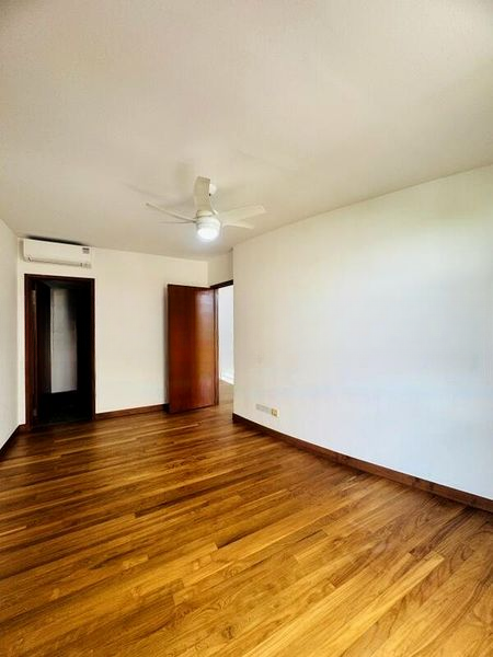 BOURNEMOUTH EIGHT 15