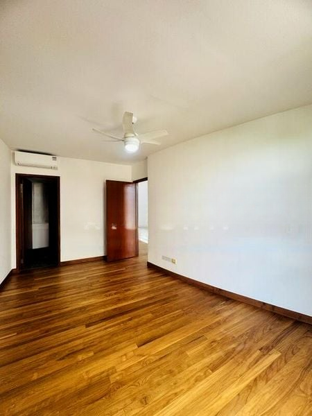 BOURNEMOUTH EIGHT 15