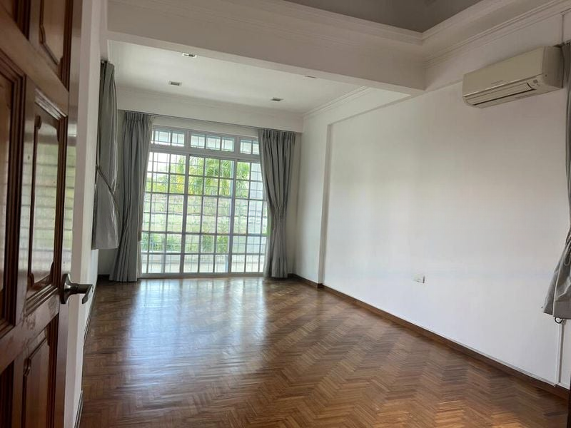 SERANGOON GARDEN ESTATE 2