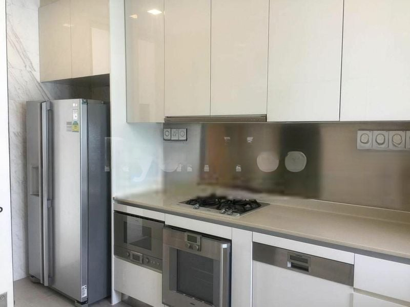 111 EMERALD HILL 3