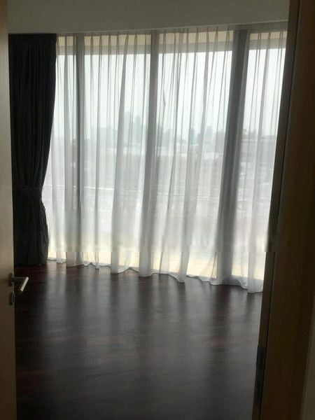 111 EMERALD HILL 11
