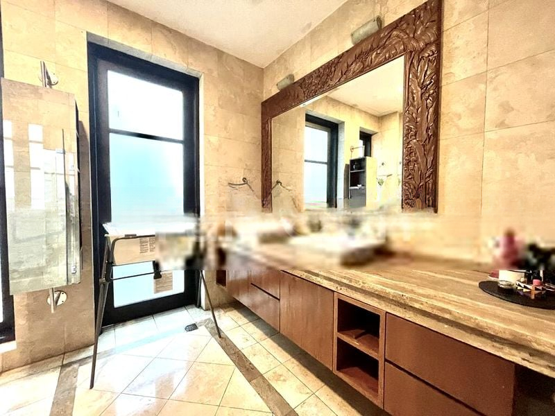 GREEN HILL ESTATE 14