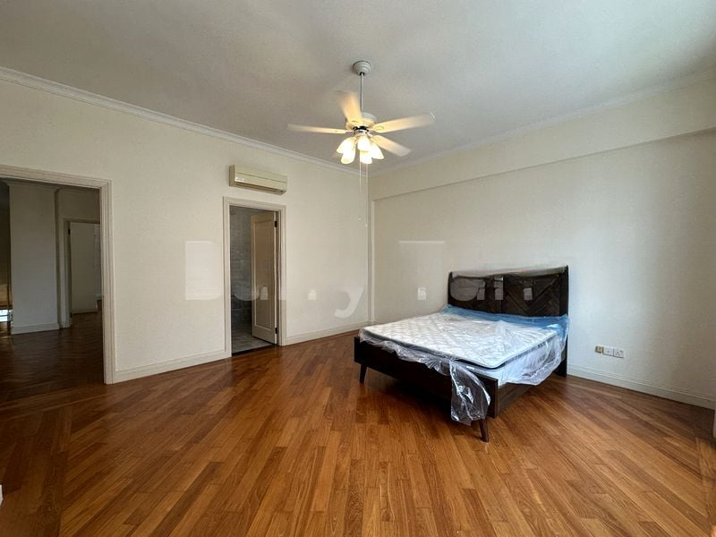 WOODGROVE ESTATE 5