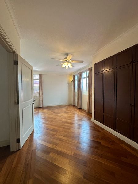 WOODGROVE ESTATE 11