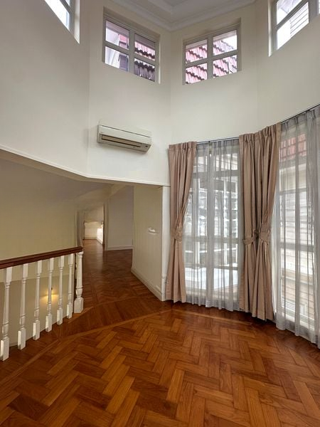 WOODGROVE ESTATE 14