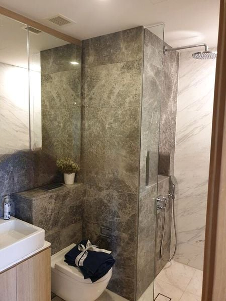 THE PEAK @ CAIRNHILL II 9