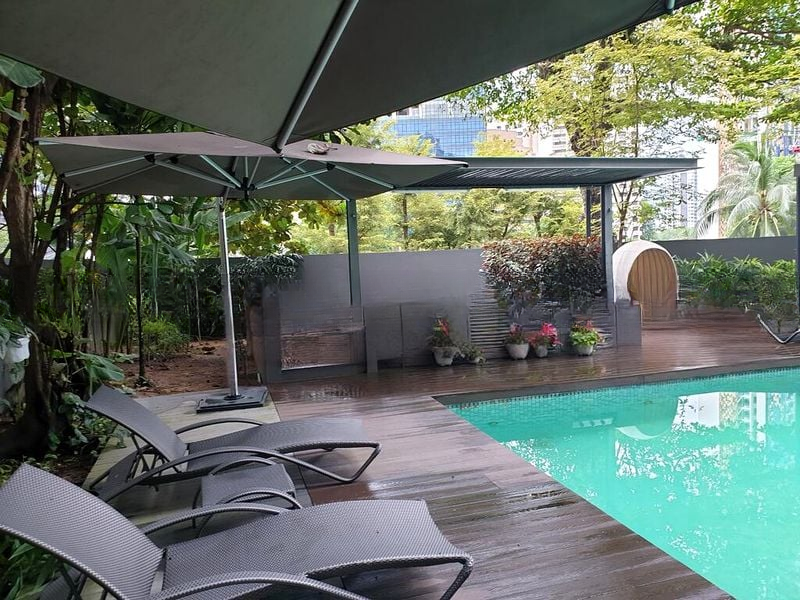 THE PEAK @ CAIRNHILL II 2