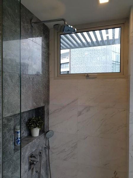 THE PEAK @ CAIRNHILL II 5