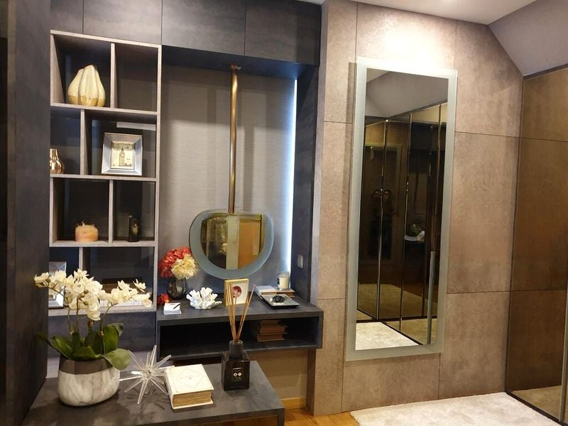 THE PEAK @ CAIRNHILL II 6