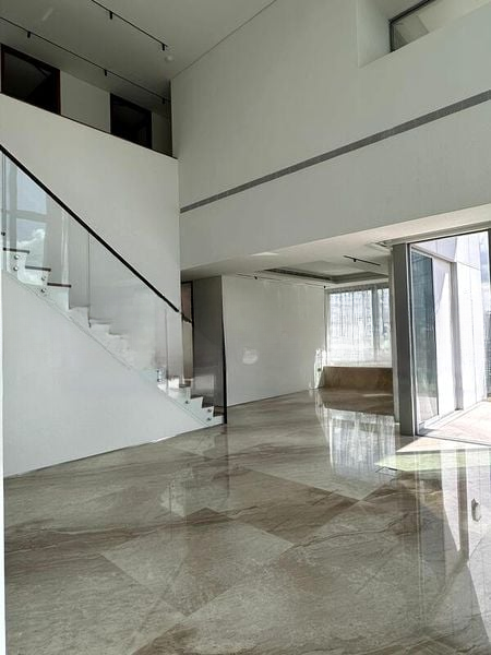 SKYLINE @ ORCHARD BOULEVARD 12