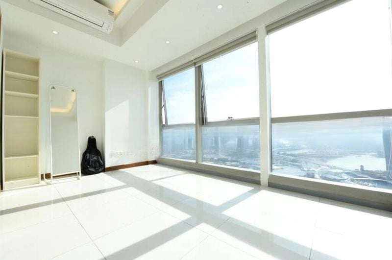 THE SAIL @ MARINA BAY 5