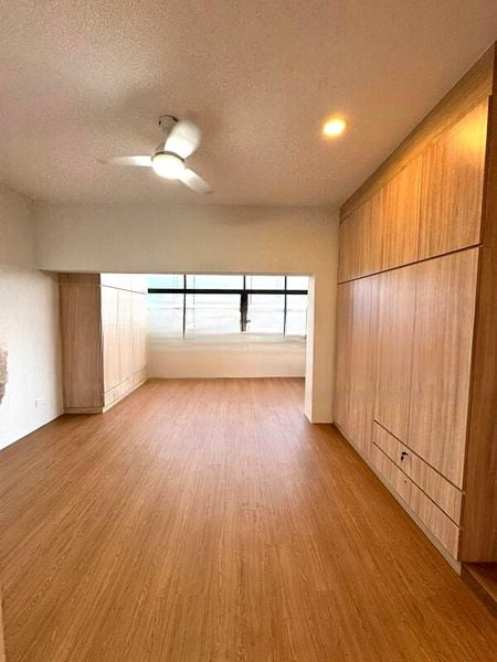 WINDY HEIGHTS 7