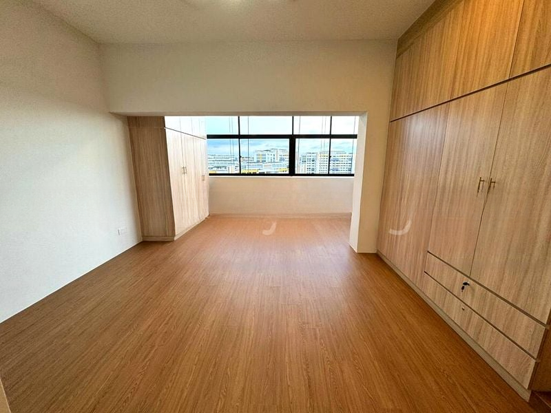 WINDY HEIGHTS 9