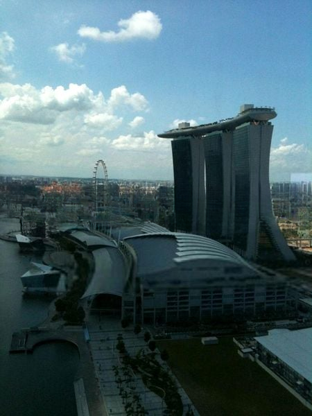 MARINA BAY RESIDENCES 1