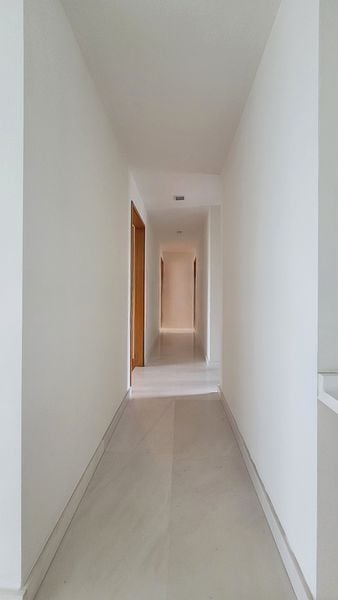 LEONIE PARC VIEW 12