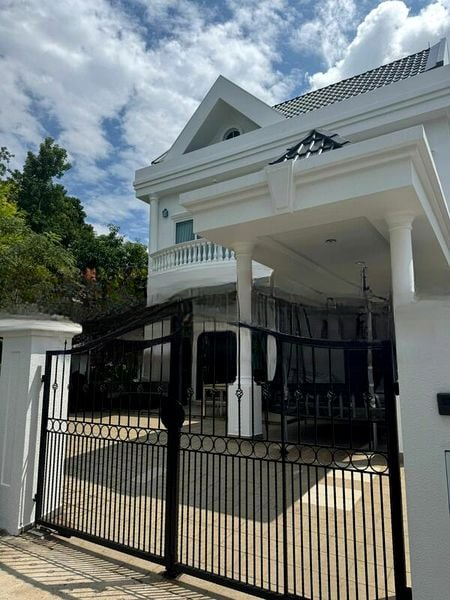 BRADDELL HEIGHTS ESTATE 1