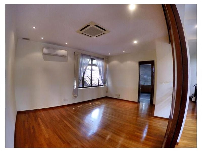 WOODGROVE ESTATE 5
