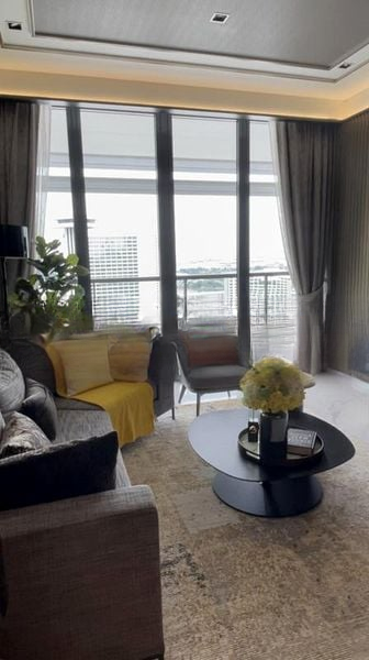 SOUTH BEACH RESIDENCES 13