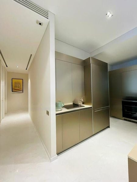 SOUTH BEACH RESIDENCES 4