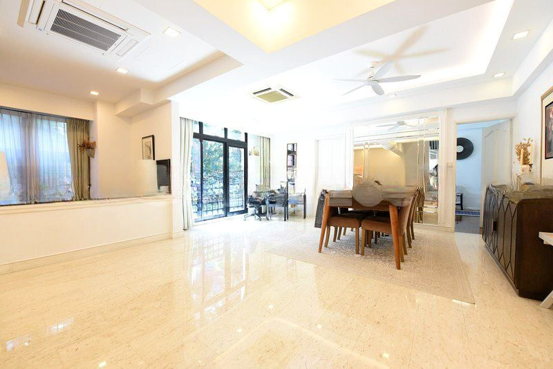 LEONIE GARDENS 6