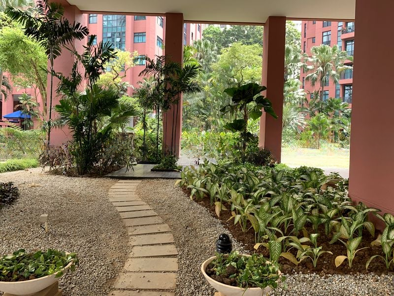 LEONIE GARDENS 7