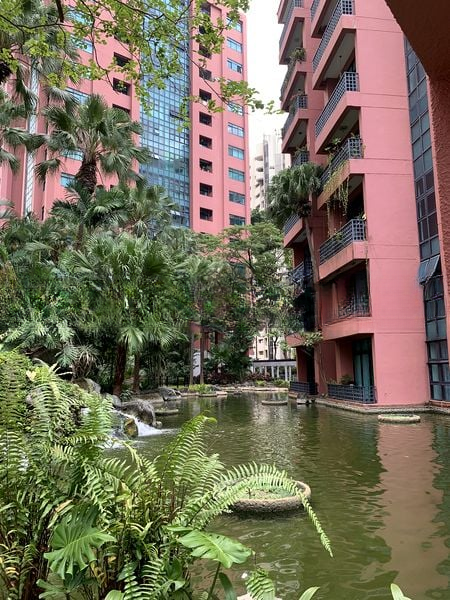 LEONIE GARDENS 10