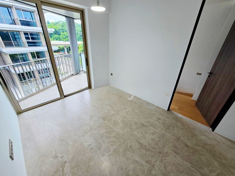 THE REEF AT KING'S DOCK 8