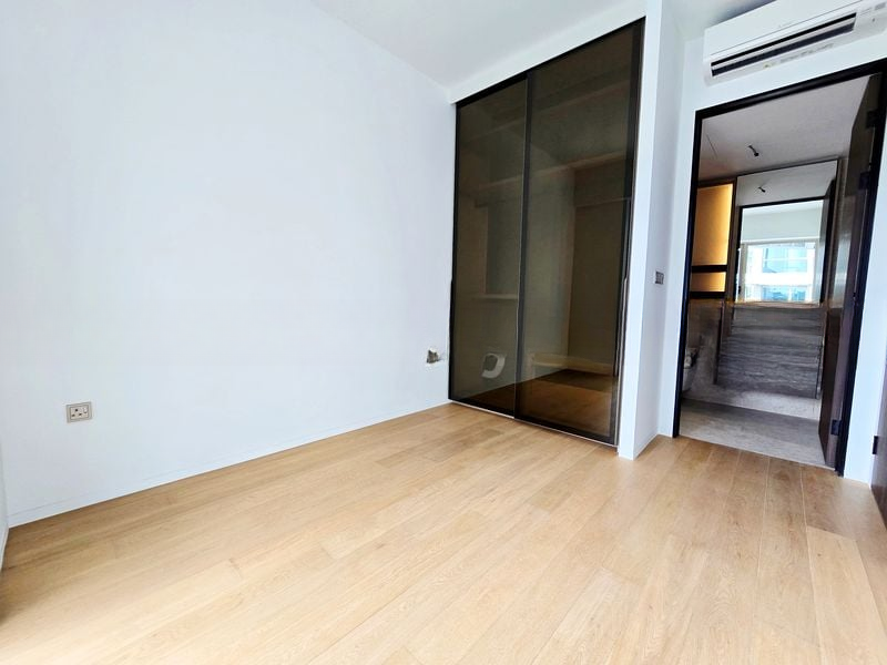 THE REEF AT KING'S DOCK 10