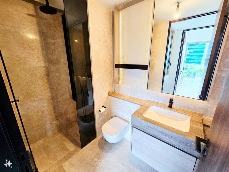 THE REEF AT KING'S DOCK 12