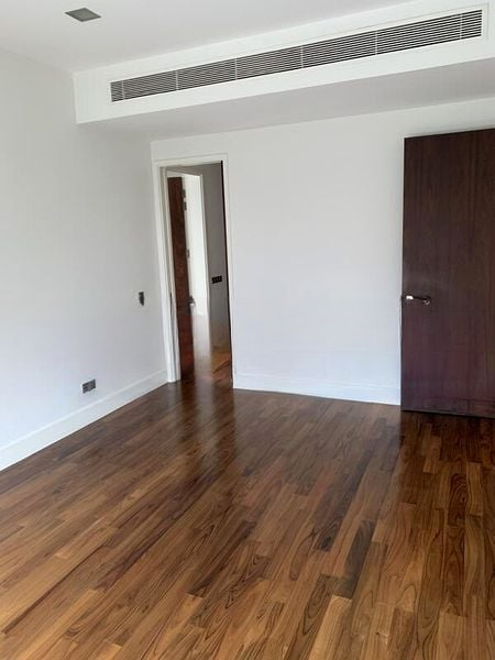 THE TATE RESIDENCES 5