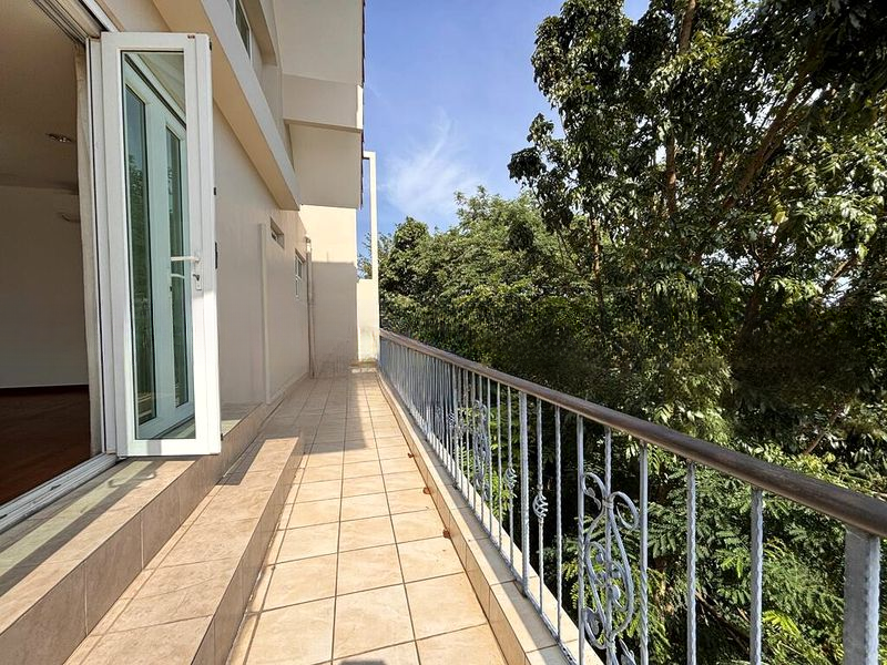 OPERA ESTATE 5