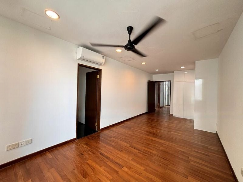 OPERA ESTATE 13