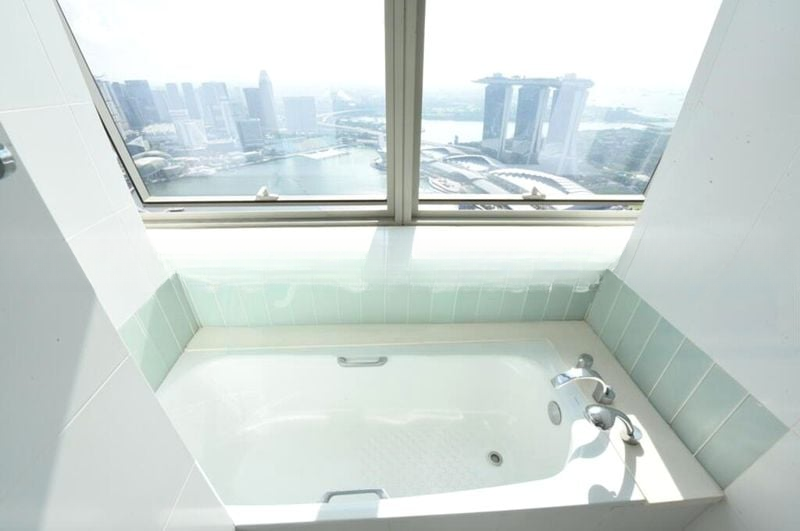 THE SAIL @ MARINA BAY 13