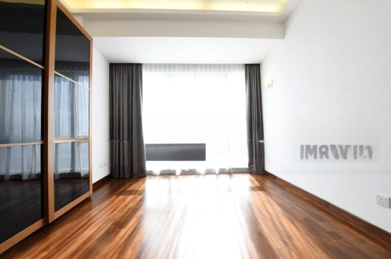 THE SAIL @ MARINA BAY 13