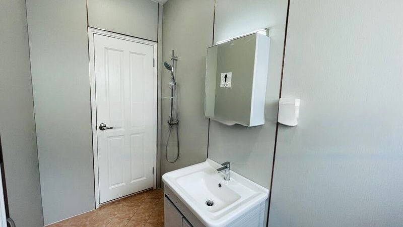 SHELFORD SUITES 7