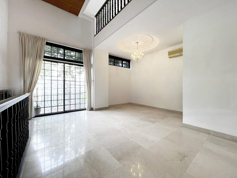 VICTORIA PARK VILLAS 6