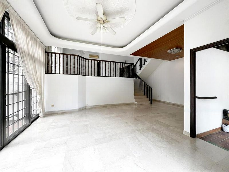 VICTORIA PARK VILLAS 3