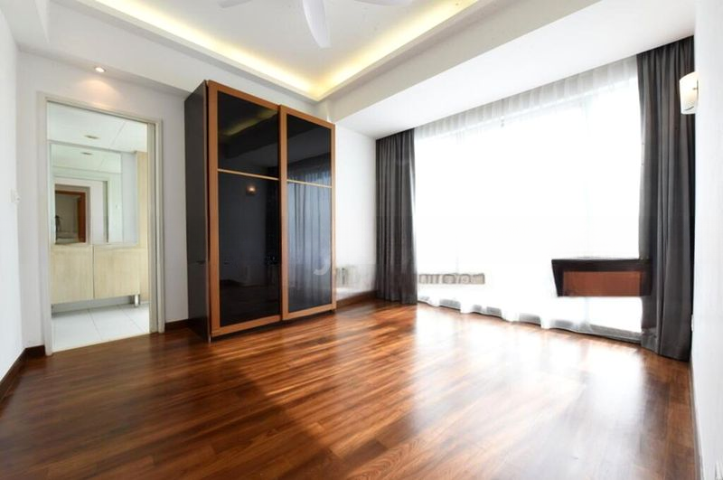 THE SAIL @ MARINA BAY 4