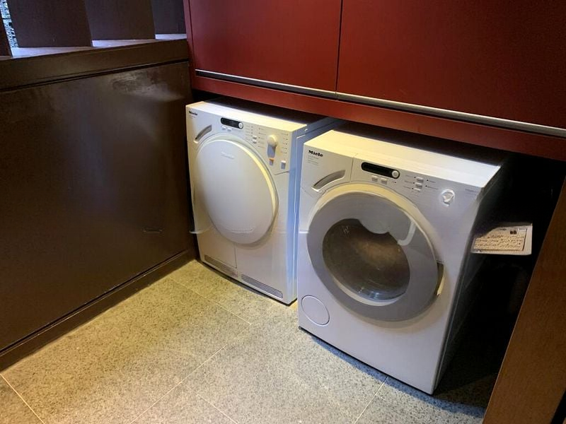 THE REEF AT KING'S DOCK 6