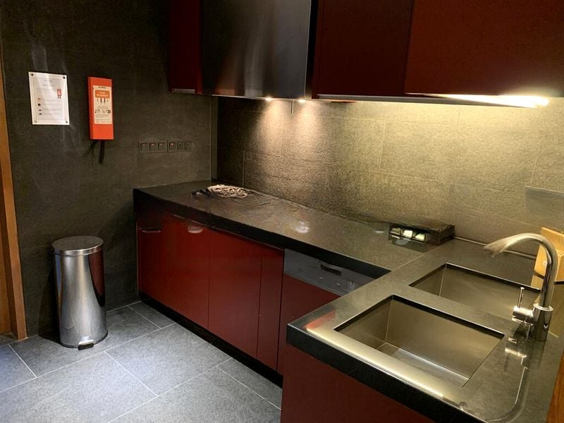 THE REEF AT KING'S DOCK 4